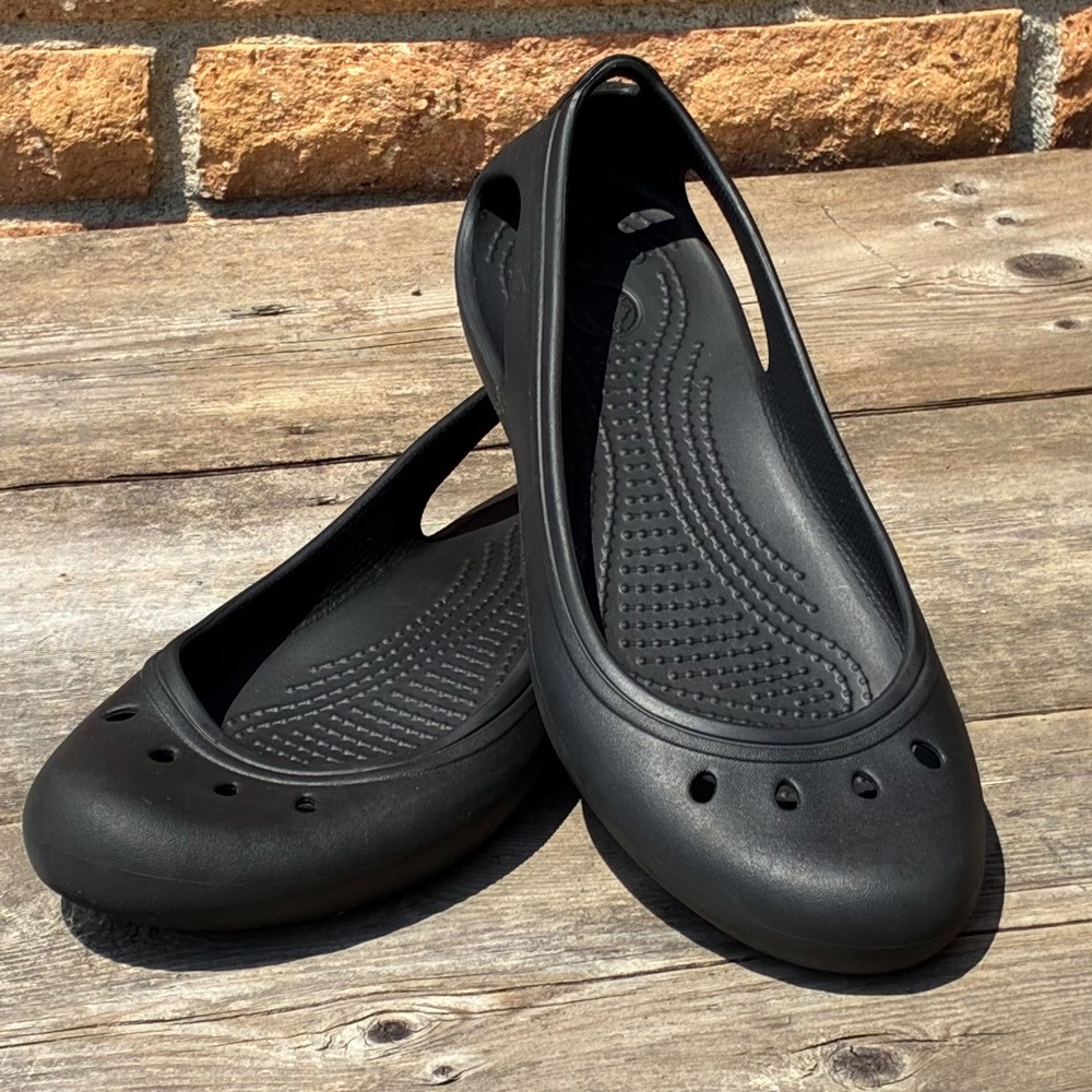 Crocs Black Kadee Ballet Flats • Comfort Work Travel Waterproof Shoes Size 8